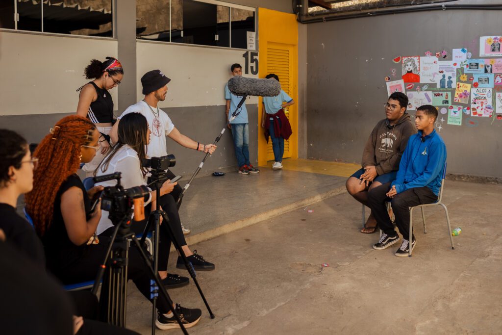 12.08.StillRespeiteNossoFluxo@fercoutinho 170 Comunicação e marketing para marcas, causas, eventos e cultura